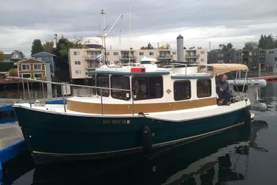 Ranger Tugs R-27