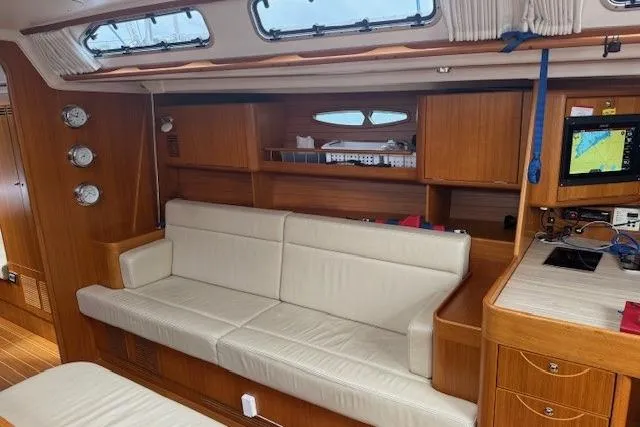  Yacht Photos Pics 2006 X-Yachts X-50 side settee