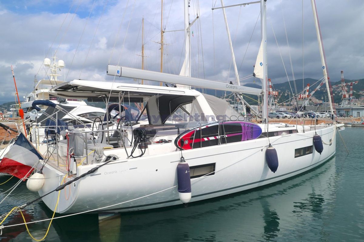 2023 Beneteau 52 