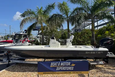 Skeeter SX 230