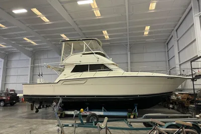 Tiara Yachts 43