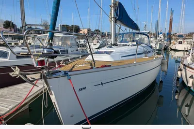 2004 Bavaria 32 Cruiser