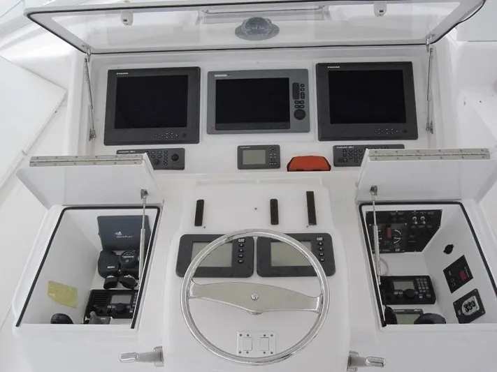 No Name Yacht Photos Pics 