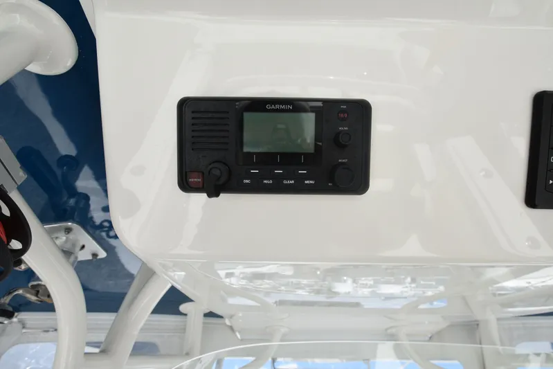 Why Knot II Yacht Photos Pics Garmin device on Regulator 34SS boat, year 2018.