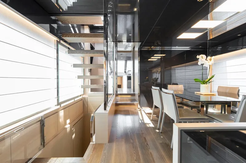 Sanlorenzo Sl 86 Yacht Photos Pics 