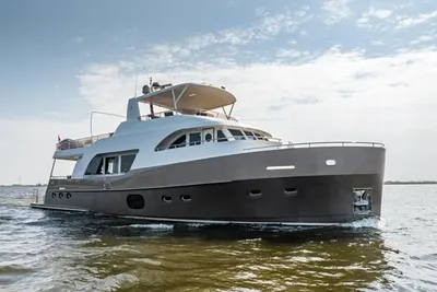 2016 Van der Heijden Explorer