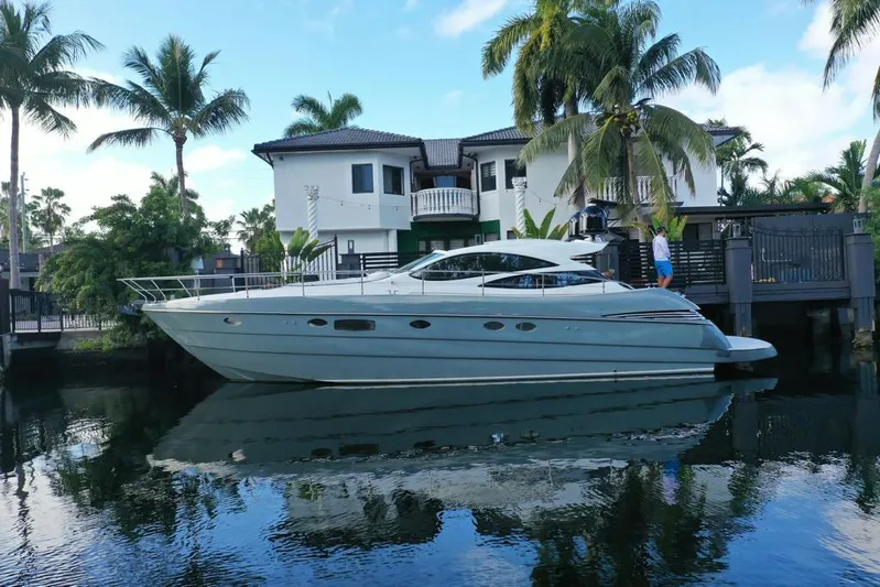 Perseverance Yacht Photos Pics 