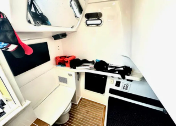  Yacht Photos Pics Interior of 2017 Stamas 390 Tarpon boat with modern amenities and compact design.