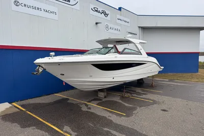 Sea Ray SLX 400
