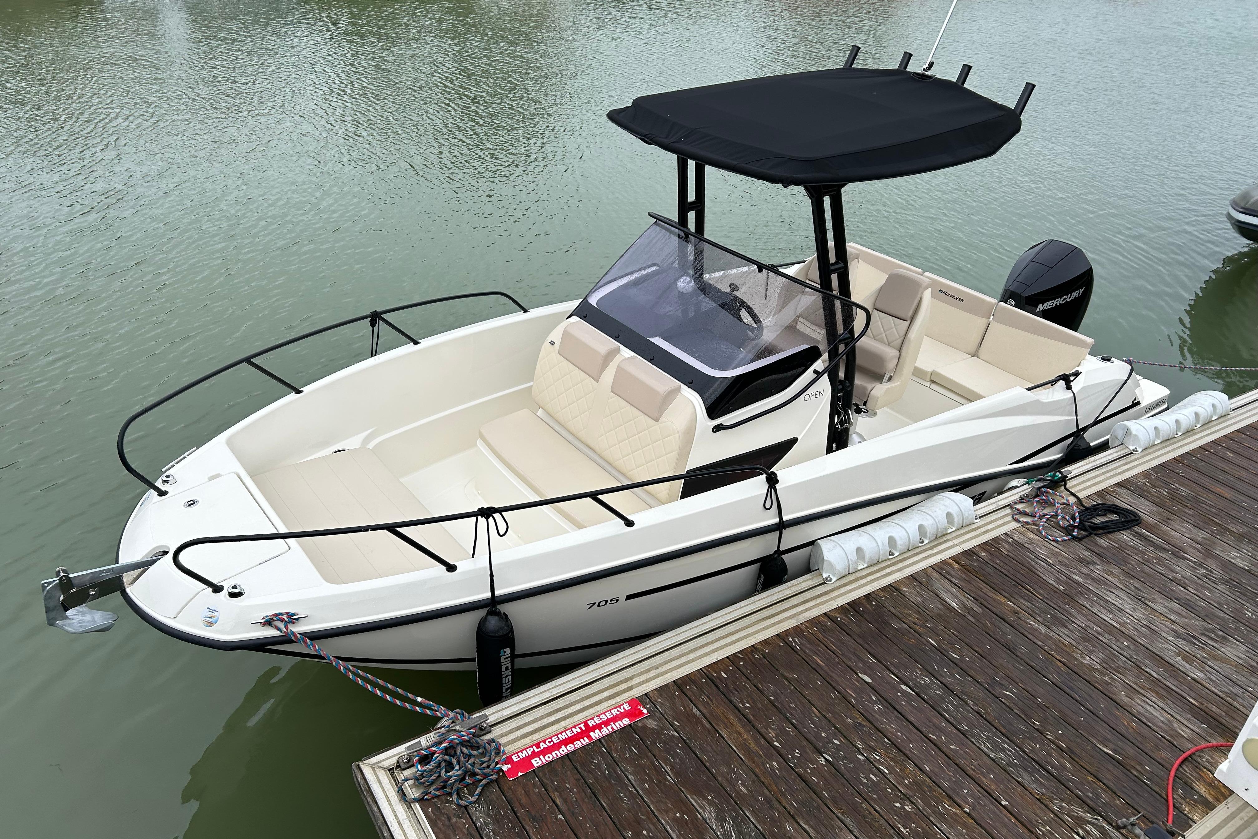 2025 Quicksilver 705 Open