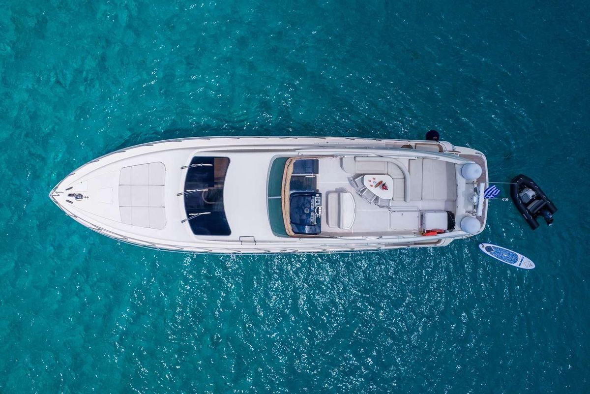 2000 Riva 70 