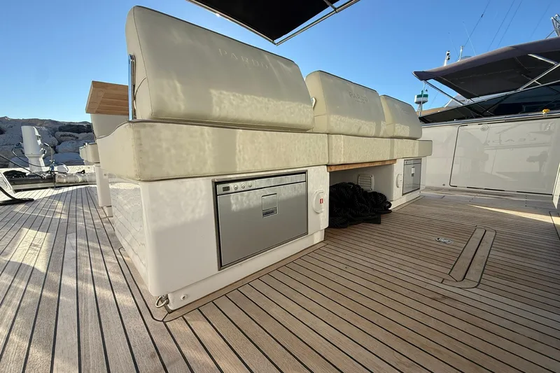 Seoi Yacht Photos Pics 2024 Pardo Yachts P43 deck with seating and storage, featuring sleek design and wood finish.