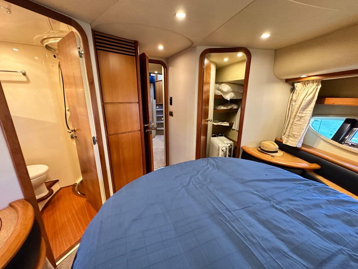 2007 Azimut 65 