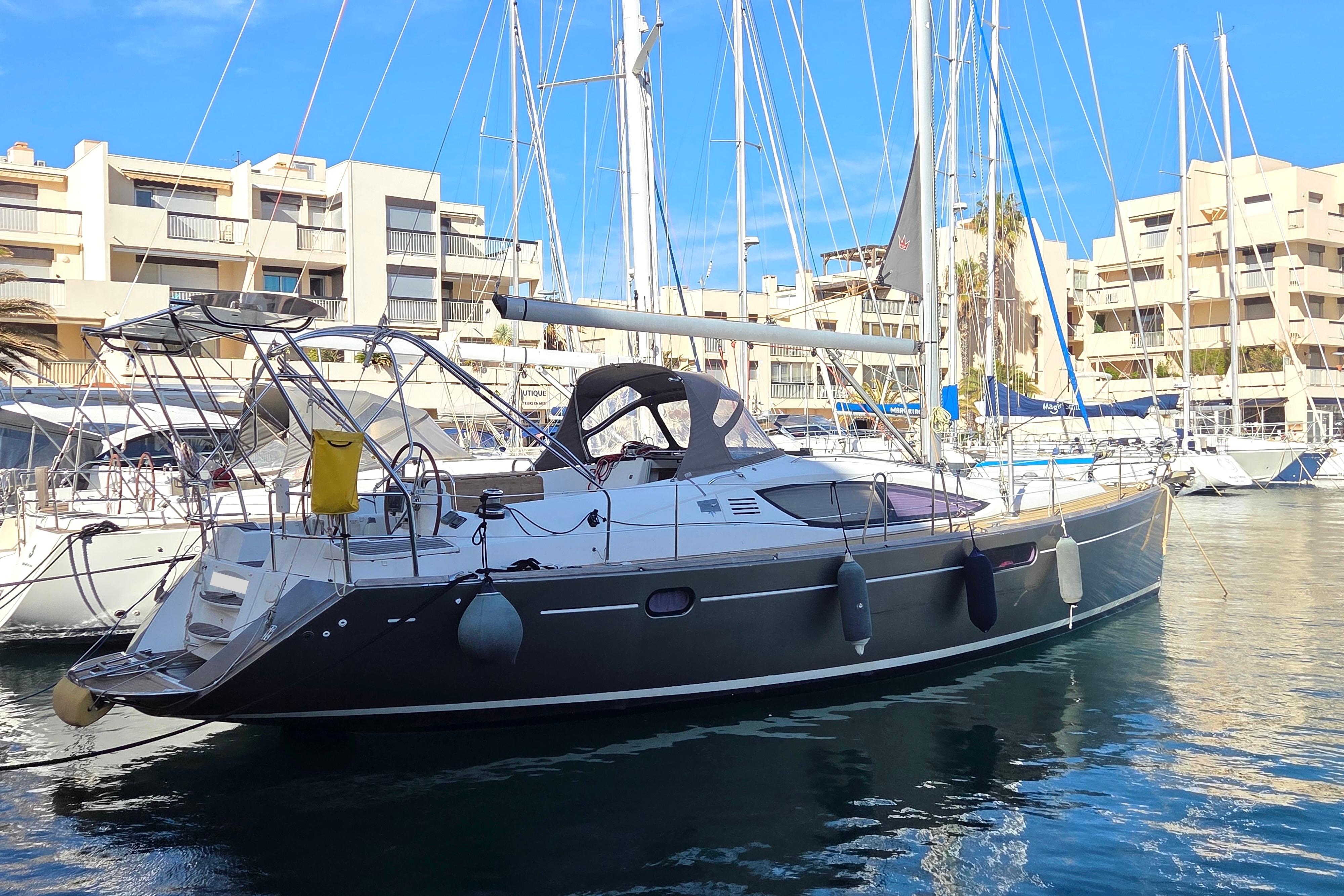 2013 Jeanneau Sun Odyssey 45 DS