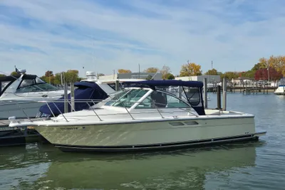 Tiara Yachts 2900 Coronet