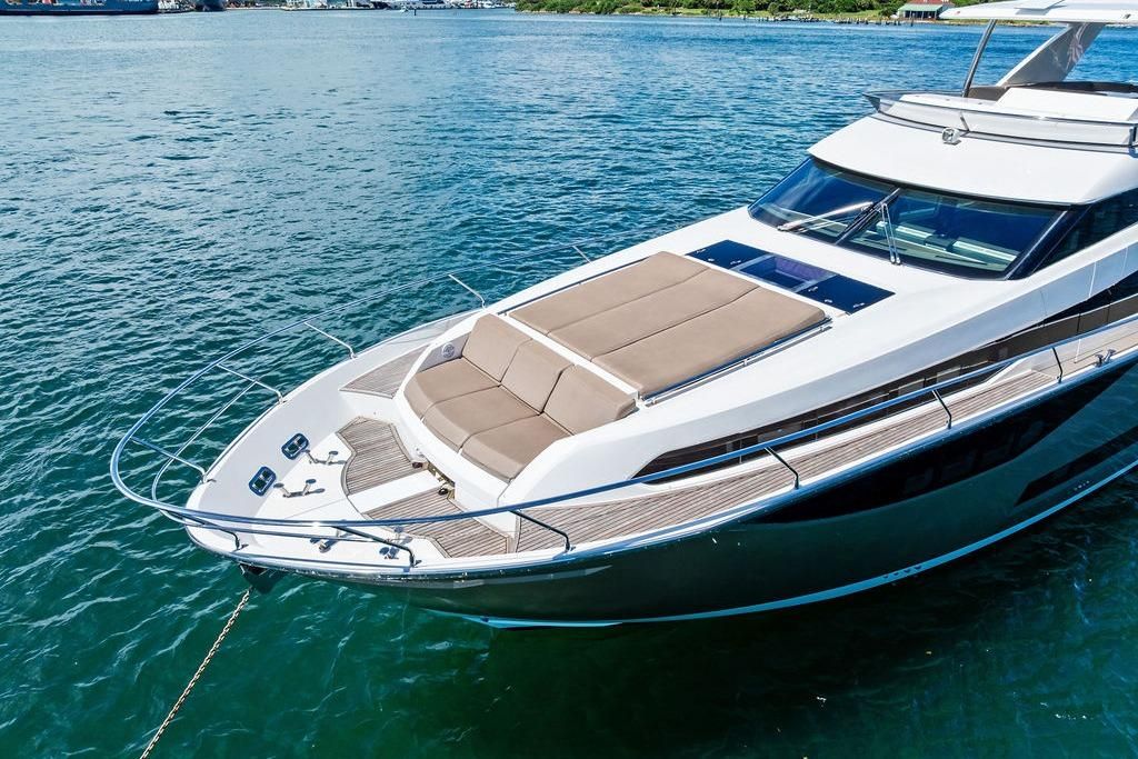 2016 Prestige 75 