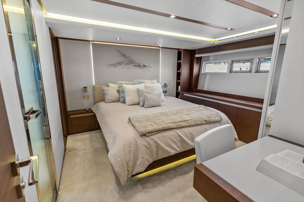 2016 Prestige 75 