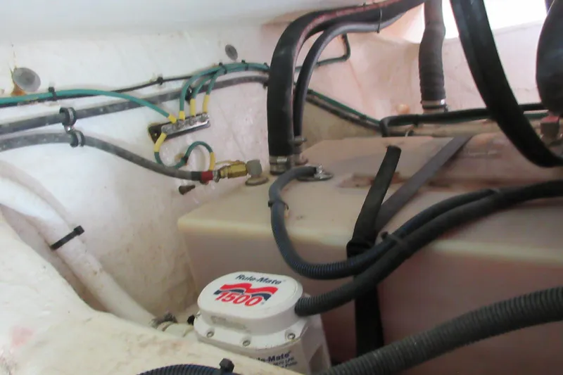 Swell Yacht Photos Pics Engine compartment of 2020 Back Cove 34O with wiring and pump system.