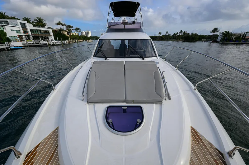 Bella Donna Yacht Photos Pics 