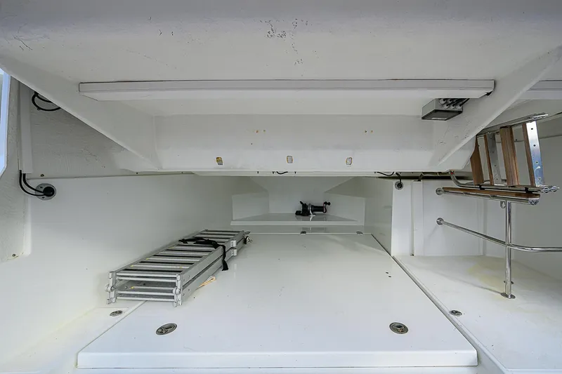 Bella Donna Yacht Photos Pics 