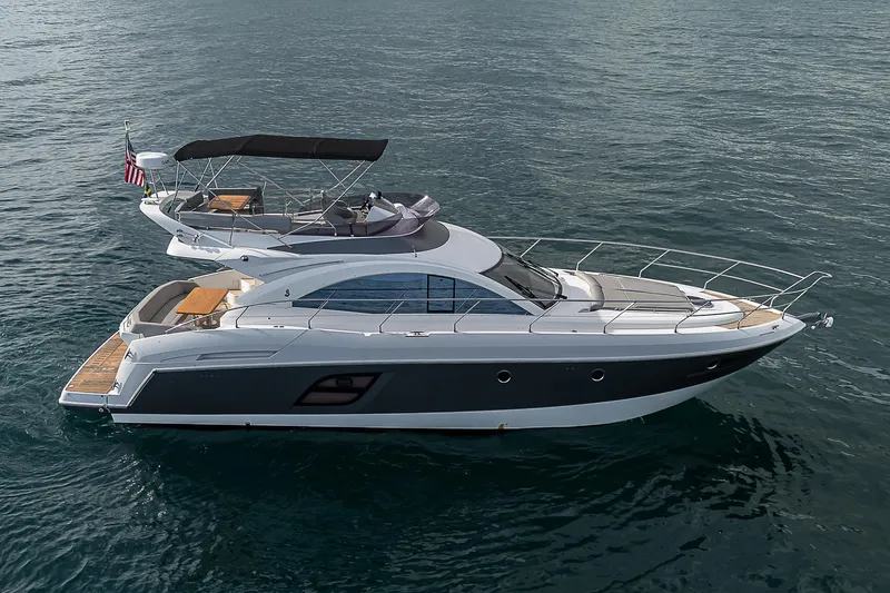 Bella Donna Yacht Photos Pics 