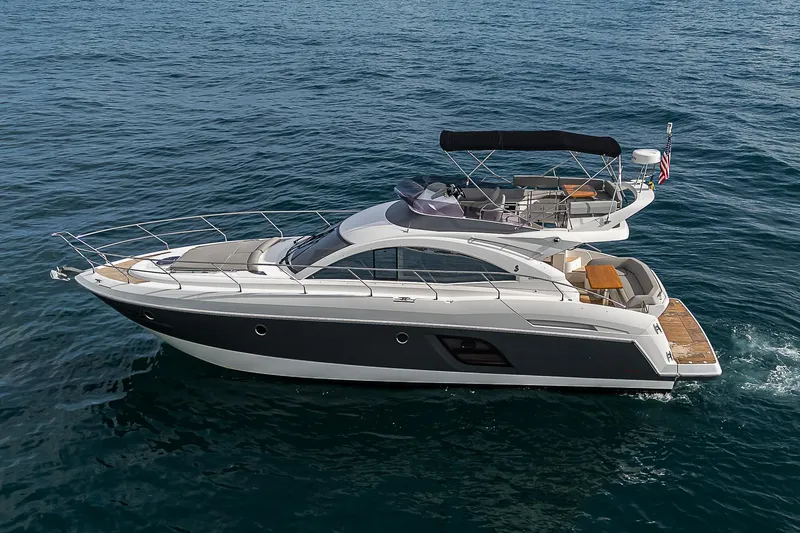 Bella Donna Yacht Photos Pics 