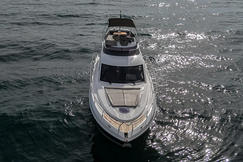 Bella Donna Yacht Photos Pics 