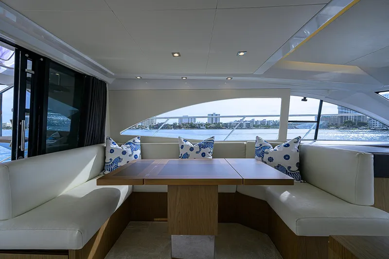 Bella Donna Yacht Photos Pics 