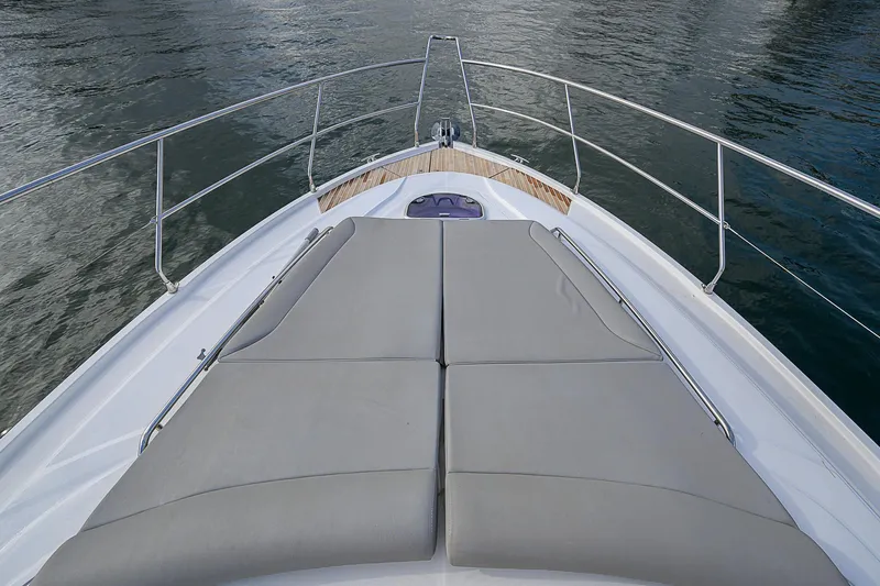 Bella Donna Yacht Photos Pics 