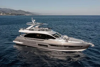 Azimut 72 Fly MY 2024