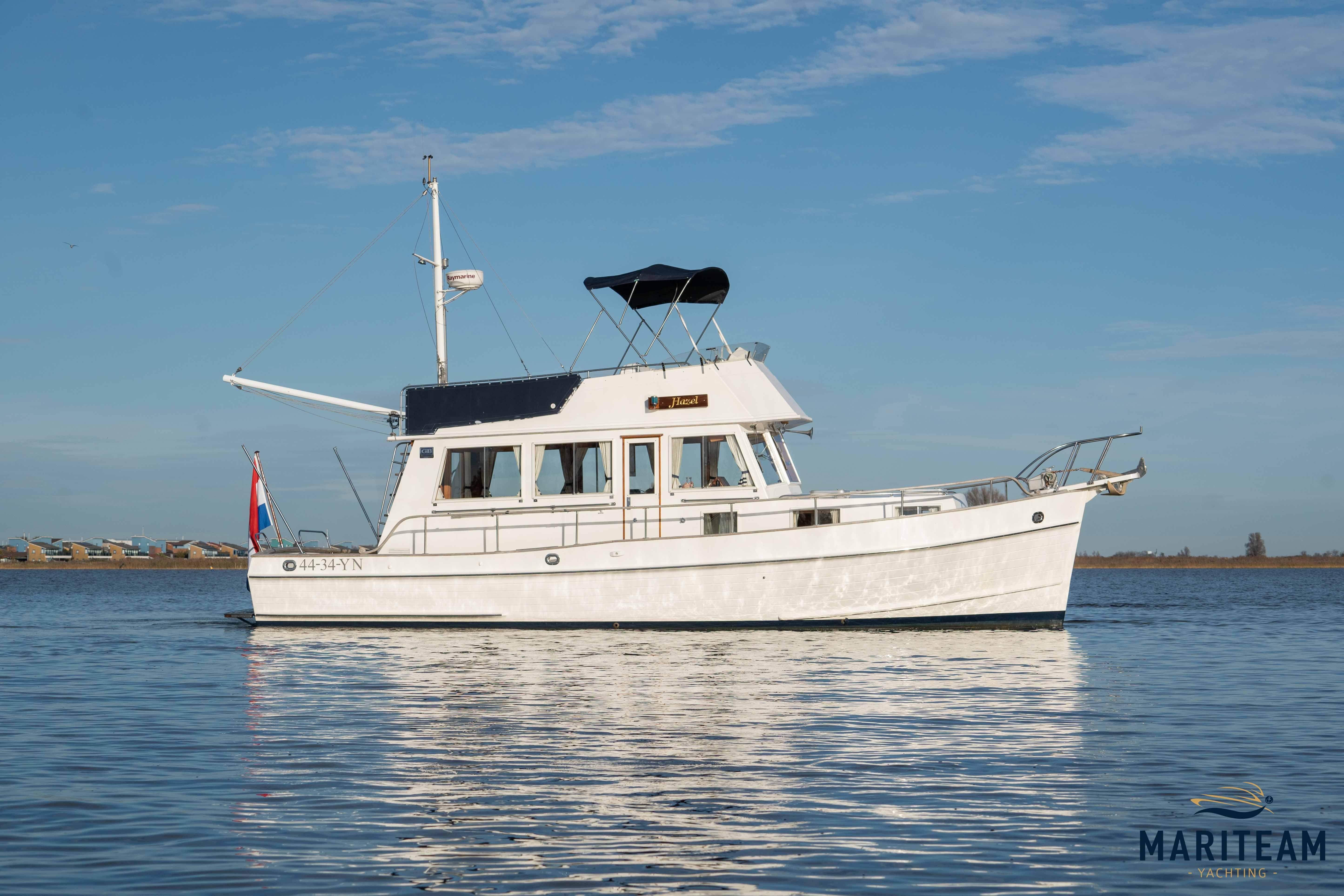 1993 Grand Banks 36 Sedan