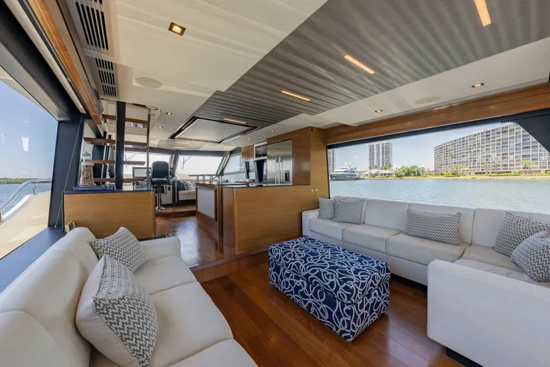 Aboat Time Yacht Photos Pics Main Salon