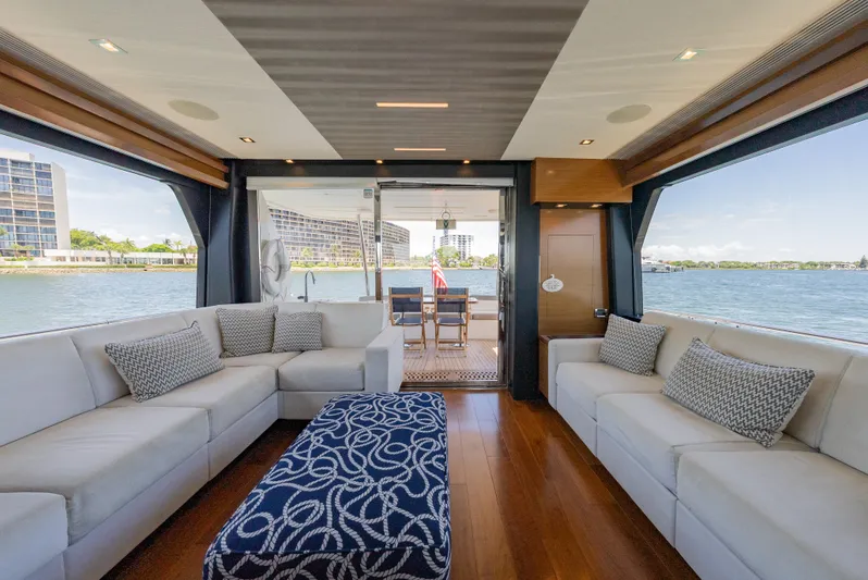 Aboat Time Yacht Photos Pics Main Salon