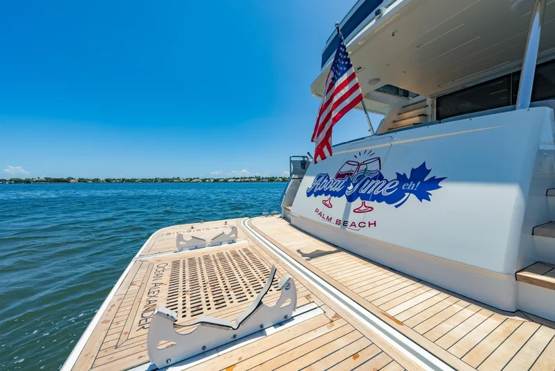 Aboat Time Yacht Photos Pics Swim Platform With Hydraulic Tender Lift