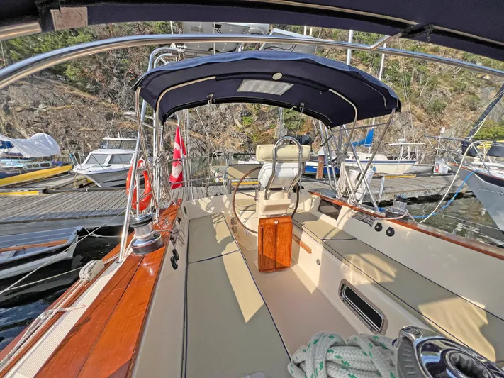 Kadens Yacht Photos Pics 