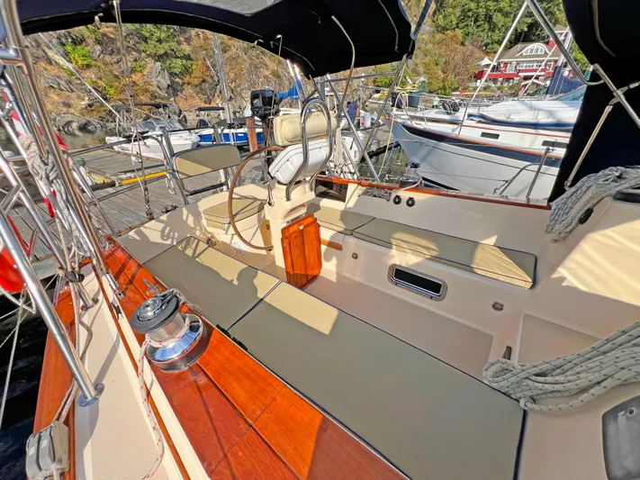 Kadens Yacht Photos Pics 