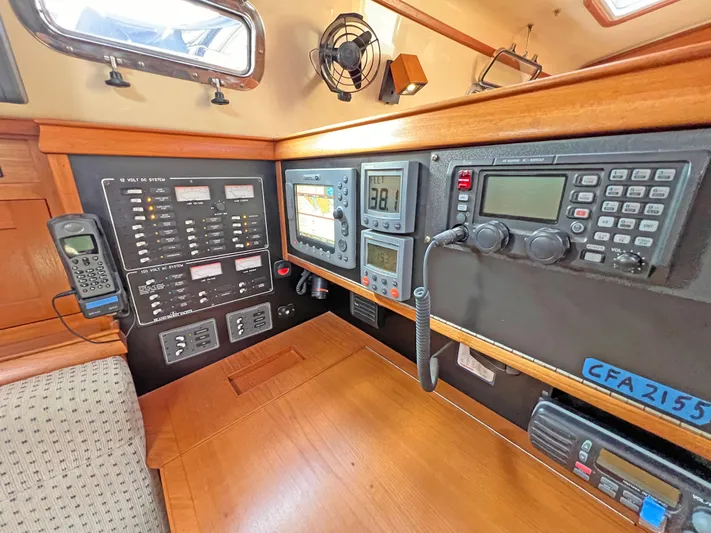 Kadens Yacht Photos Pics 