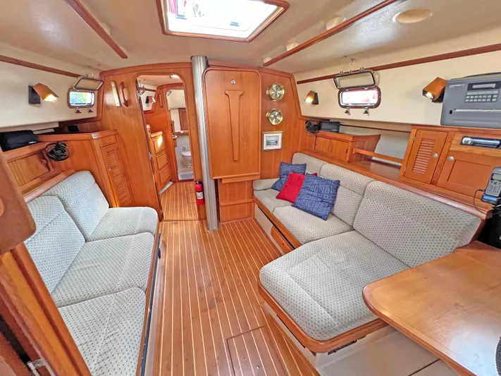 Kadens Yacht Photos Pics 