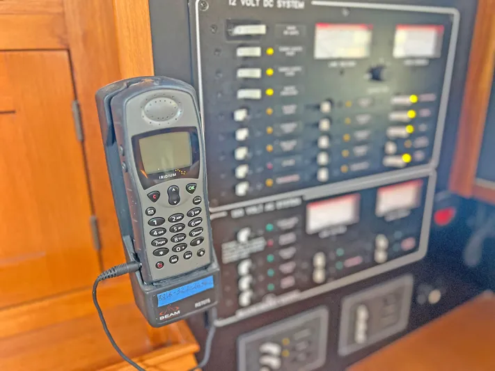 Kadens Yacht Photos Pics 