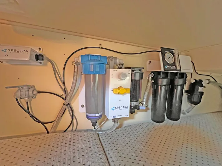 Kadens Yacht Photos Pics 