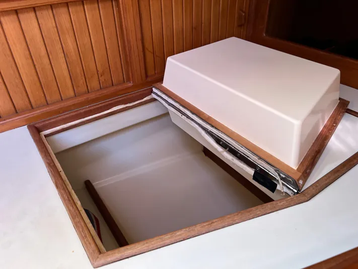 Kadens Yacht Photos Pics 