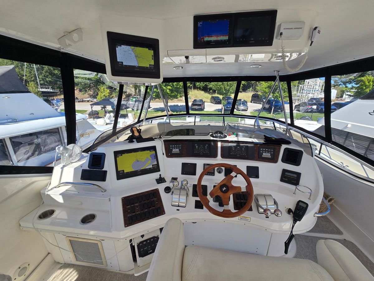 2002 Sea Ray 56 