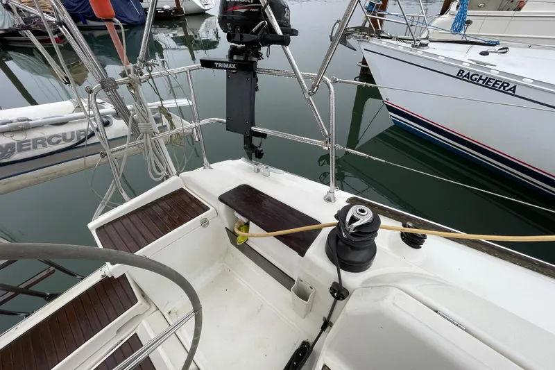 New Journey Yacht Photos Pics Cockpit of 2005 Dufour 40 Performance sailboat with winch and motor.