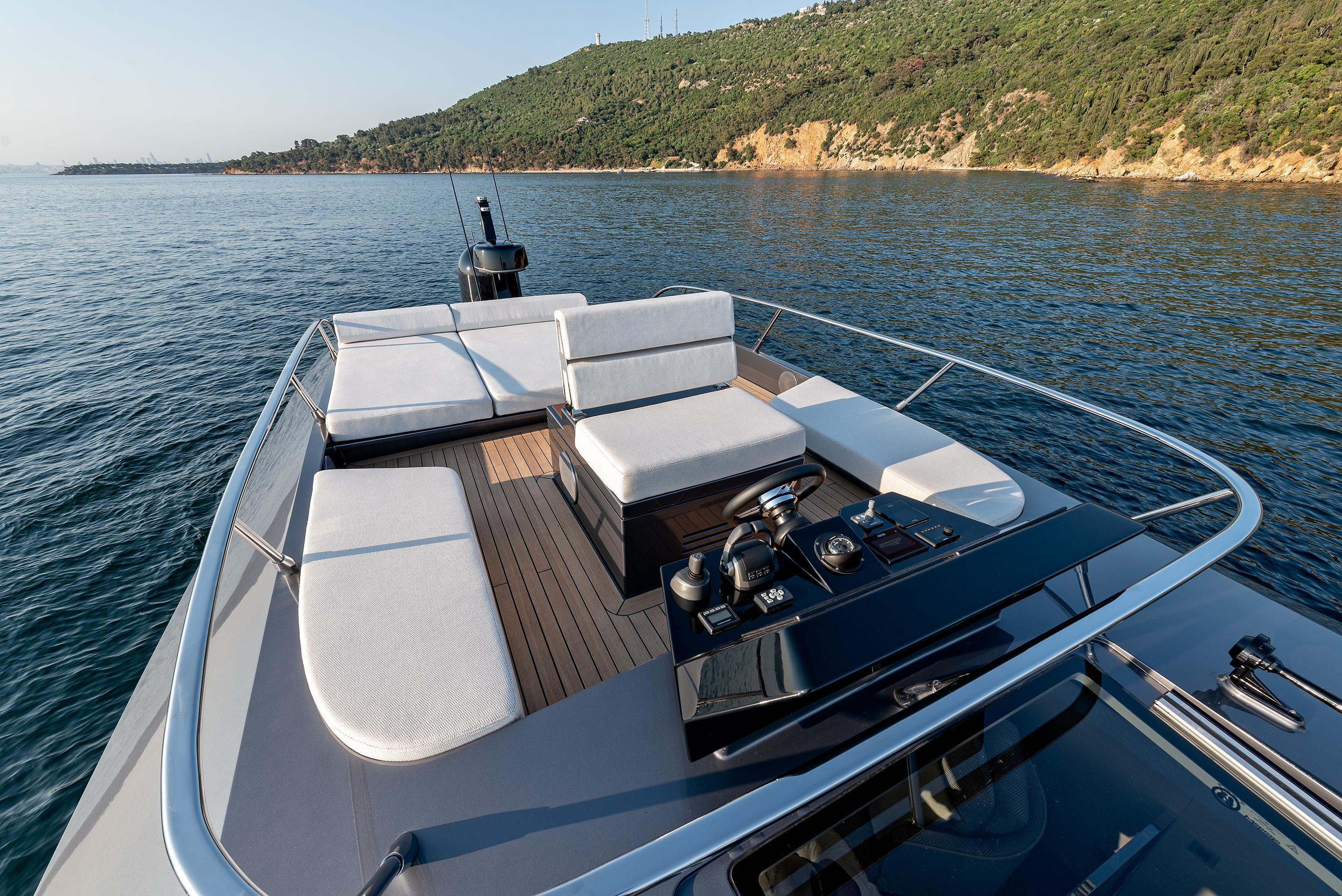 alen yacht 77