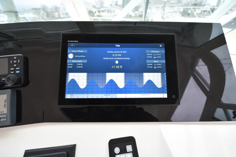 Fin Reaper II Yacht Photos Pics 