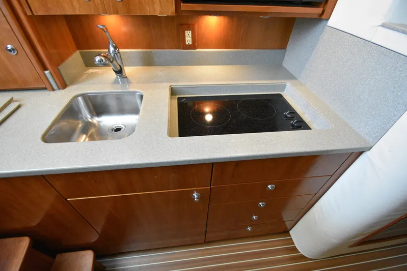 Fin Reaper II Yacht Photos Pics 