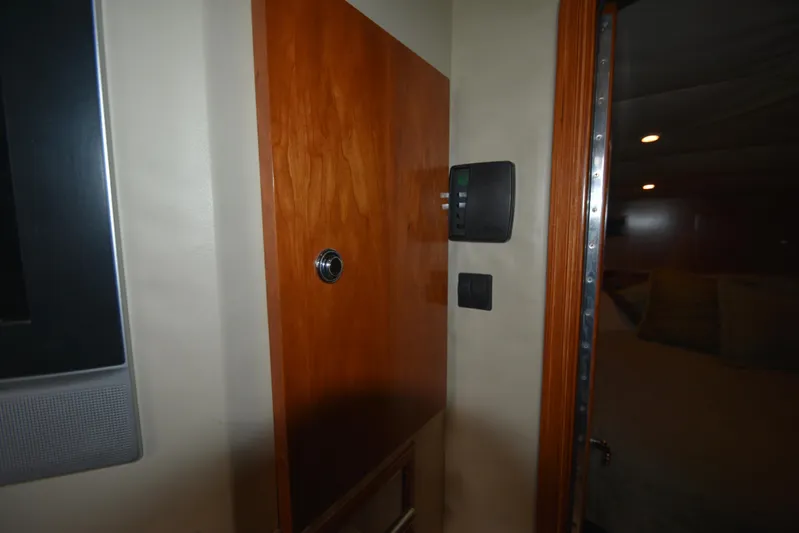 Fin Reaper II Yacht Photos Pics 