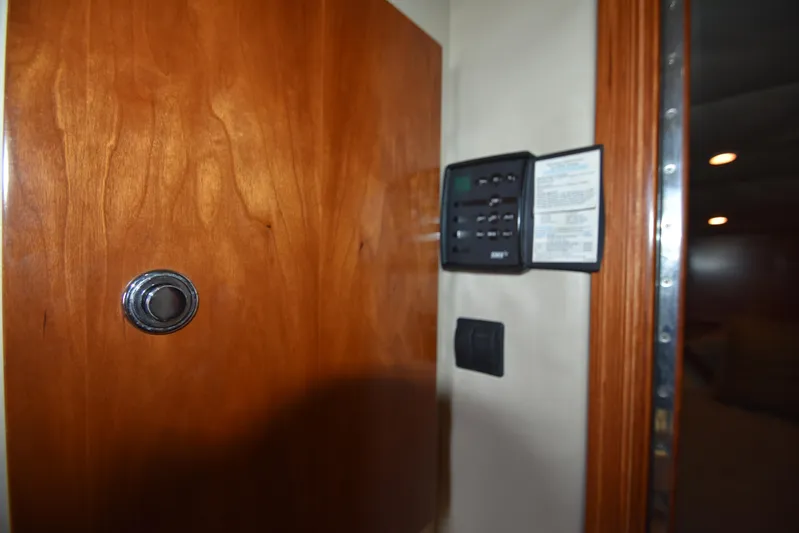 Fin Reaper II Yacht Photos Pics 