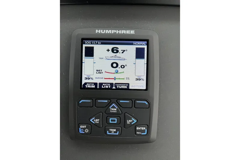 Windy Sr52 Yacht Photos Pics Humphree control panel on 2021 Windy SR52 yacht, displaying speed and trim settings.