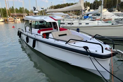 Axopar 37